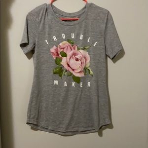 Grey shirt with flower print